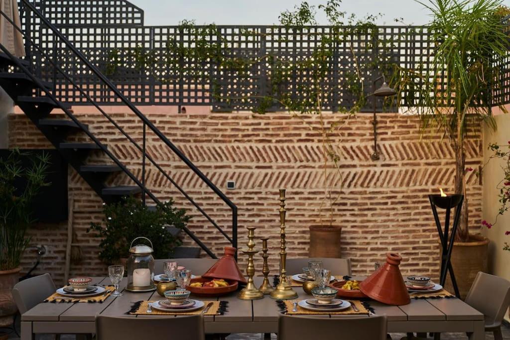Riad Miloud En Exclusivite 10 P Au Coeur De La Medina Marrakesh Exterior photo