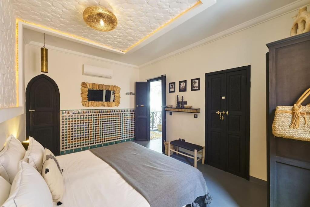 Riad Miloud En Exclusivite 10 P Au Coeur De La Medina Marrakesh Exterior photo